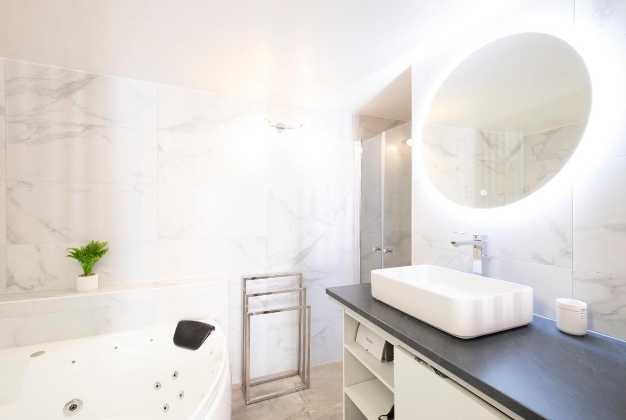 Apartamento Petit Cocon Au Centre D'Annecy Exterior foto